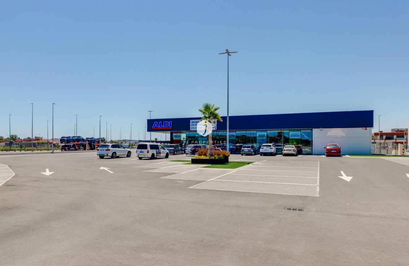 Resale - Villa -
San Fulgencio - La Marina