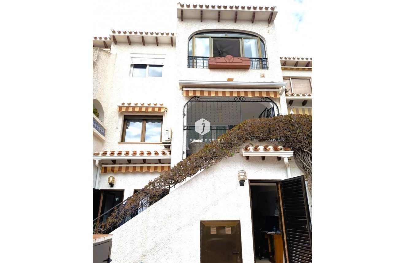 Resale - Duplex -
Cabo Roig - Costa Blanca