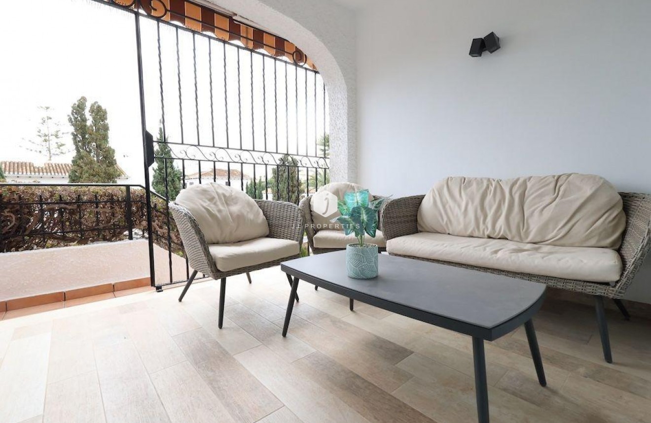 Resale - Duplex -
Cabo Roig - Costa Blanca