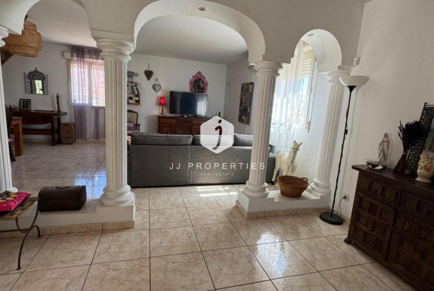 Tweedehands - Landelijk eigendom -
Albatera - Inland