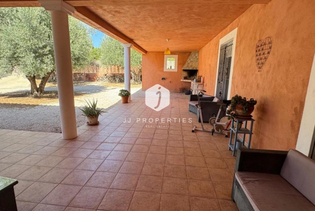 Tweedehands - Landelijk eigendom -
Albatera - Inland