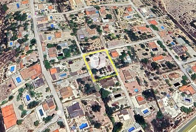 Tweedehands - Landelijk eigendom -
Albatera - Inland