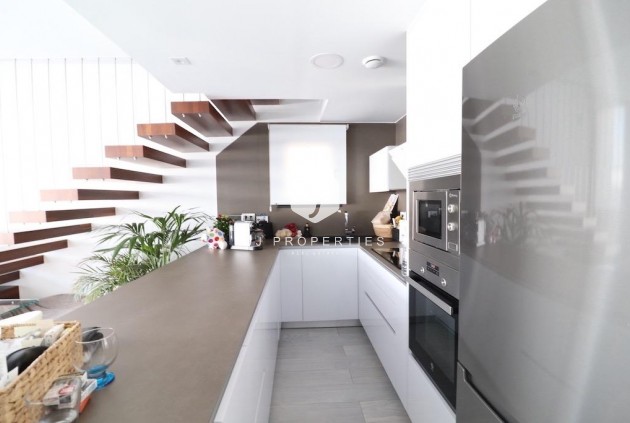 Resale - Villa -
Orihuela Costa - Costa Blanca