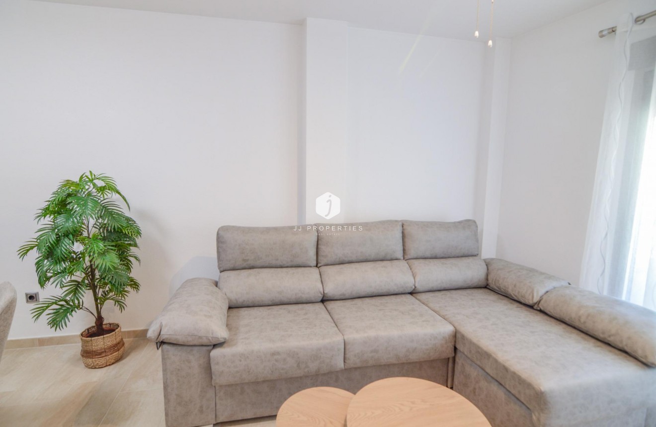 Resale - Apartment / flat -
Torrevieja - Playa del Cura