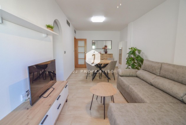 Resale - Apartment / flat -
Torrevieja - Playa del Cura