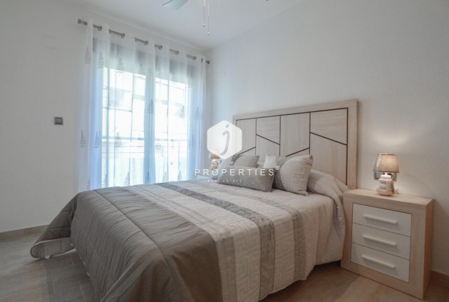 Resale - Apartment / flat -
Torrevieja - Playa del Cura