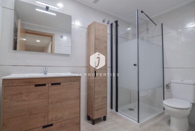 Resale - Apartment / flat -
Torrevieja - Playa del Cura