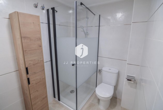 Resale - Apartment / flat -
Torrevieja - Playa del Cura