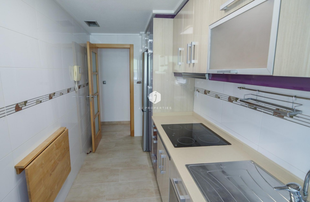 Resale - Apartment / flat -
Torrevieja - Playa del Cura