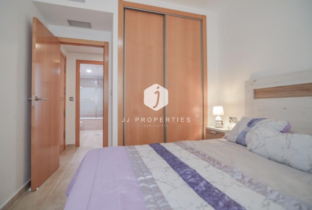 Resale - Apartment / flat -
Torrevieja - Playa del Cura
