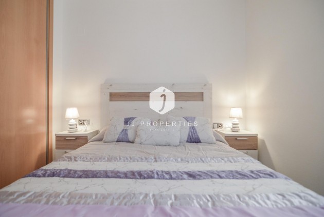 Resale - Apartment / flat -
Torrevieja - Playa del Cura