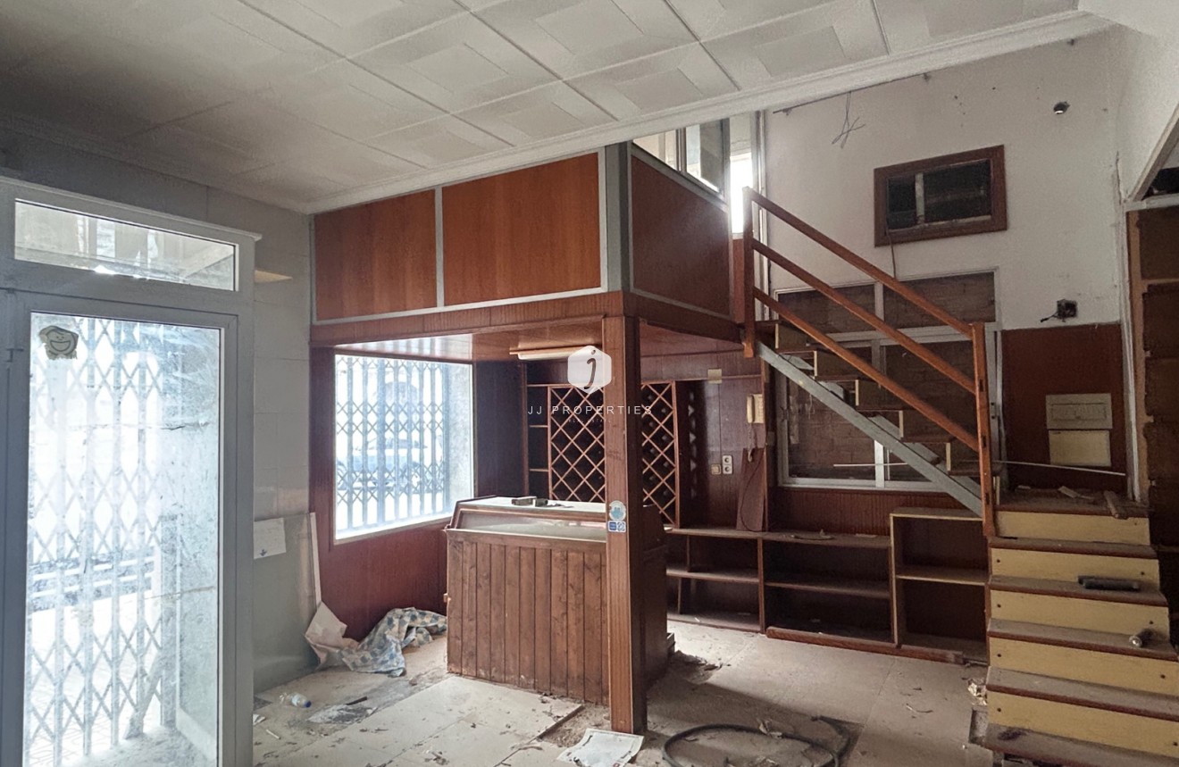 Resale - Chalet -
Jacarilla - Inland