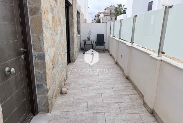 Resale - Chalet -
Cabo Roig - Costa Blanca