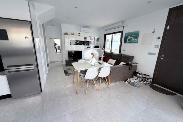 Resale - Chalet -
Cabo Roig - Costa Blanca