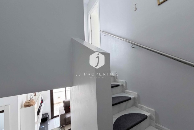 Resale - Chalet -
Cabo Roig - Costa Blanca