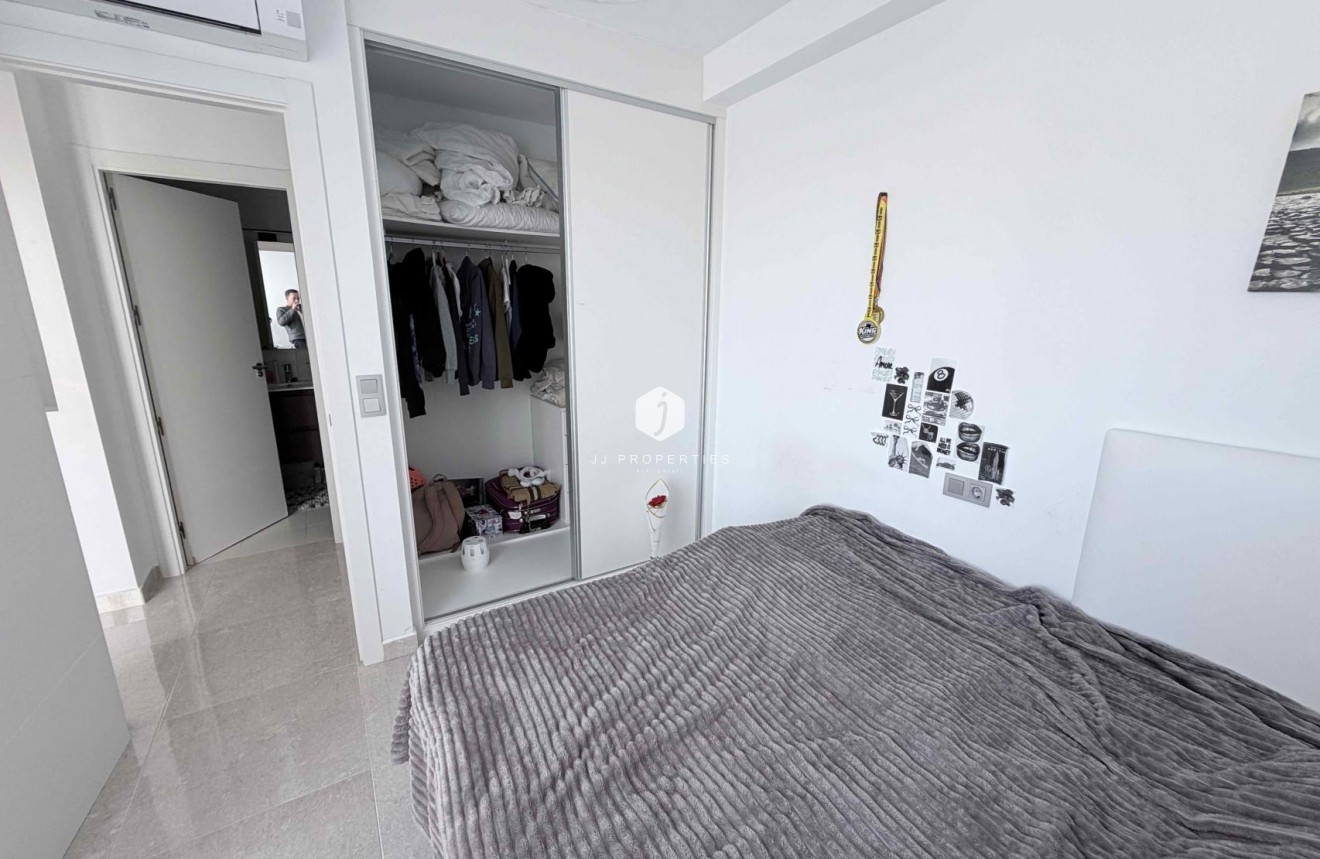 Resale - Chalet -
Cabo Roig - Costa Blanca