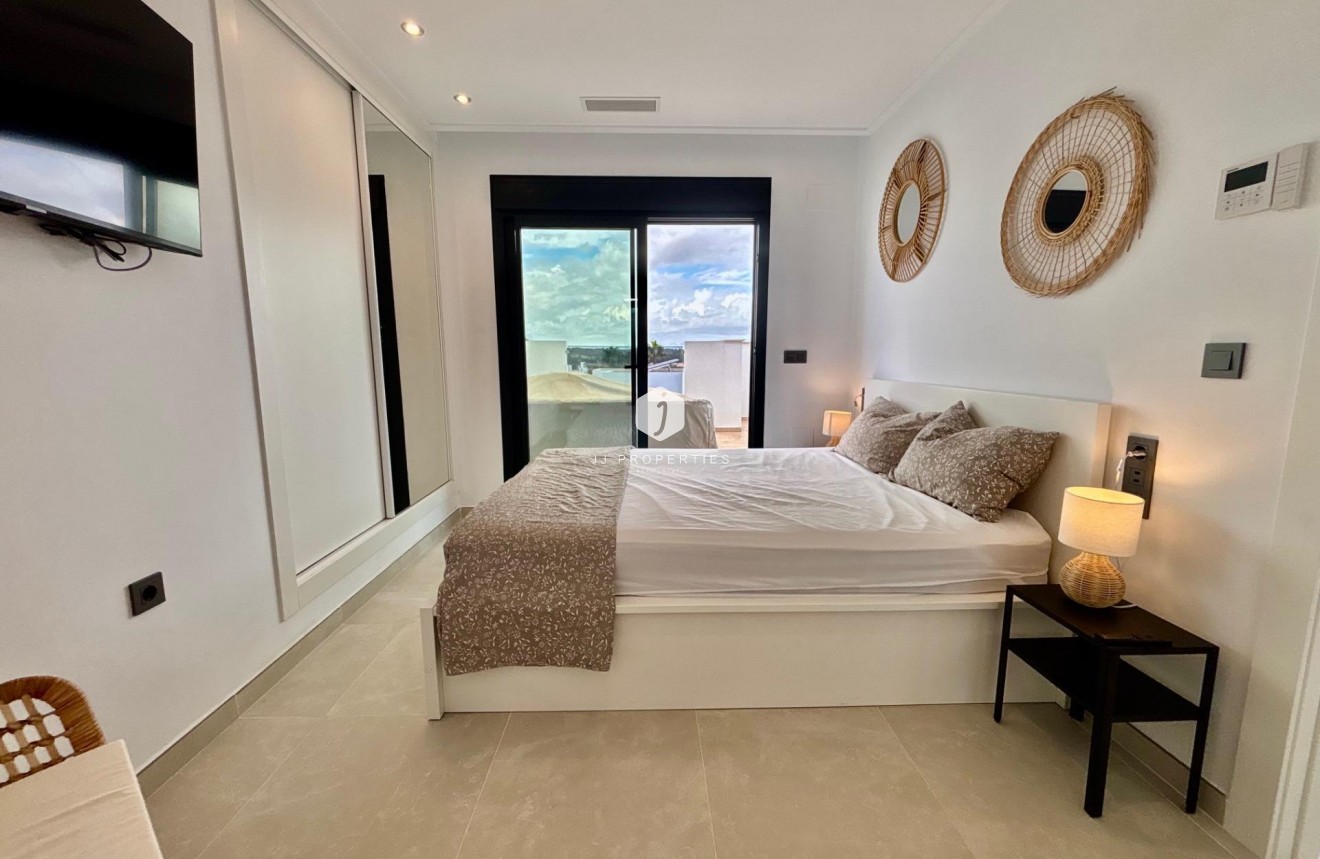 Resale - Villa -
Benijofar - Pueblo 4