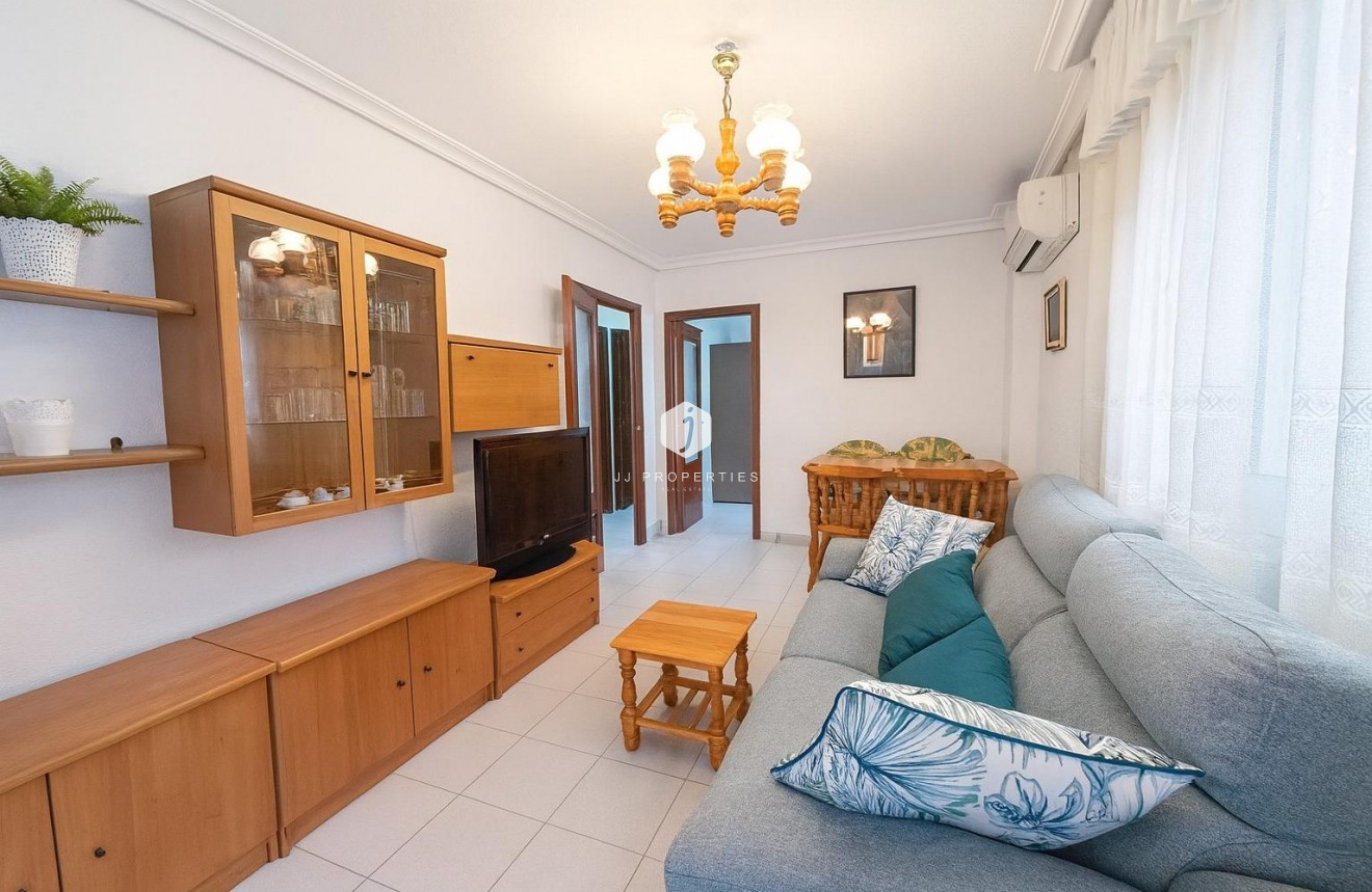 Segunda mano - Apartamento / piso -
Torrevieja - Acequion