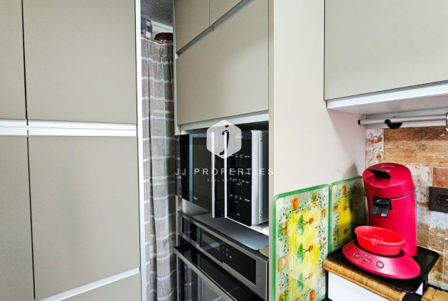 Resale - Apartment / flat -
Torrevieja - Playa de los Naufragos