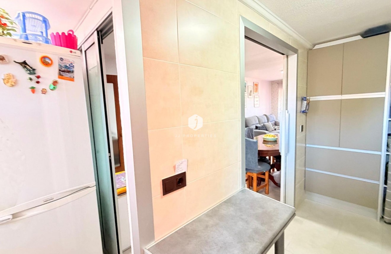 Resale - Apartment / flat -
Torrevieja - Playa de los Naufragos