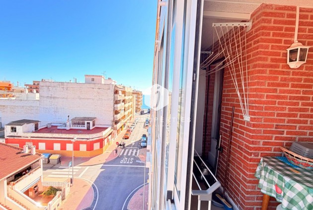 Resale - Apartment / flat -
Torrevieja - Playa de los Naufragos