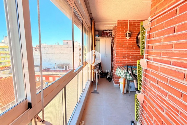 Resale - Apartment / flat -
Torrevieja - Playa de los Naufragos