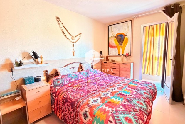 Resale - Apartment / flat -
Torrevieja - Playa de los Naufragos