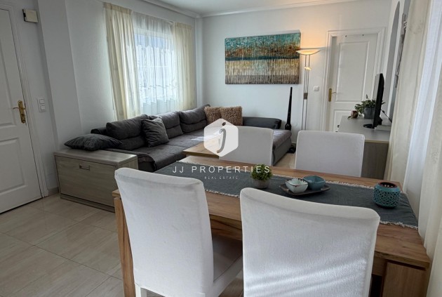 Resale - Chalet -
Rojales - Pueblo