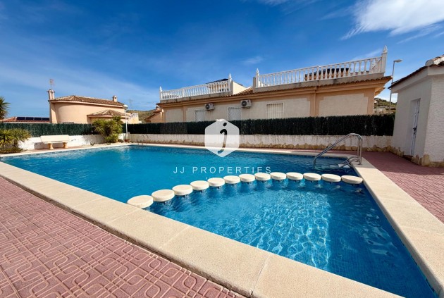 Resale - Chalet -
Rojales - Pueblo