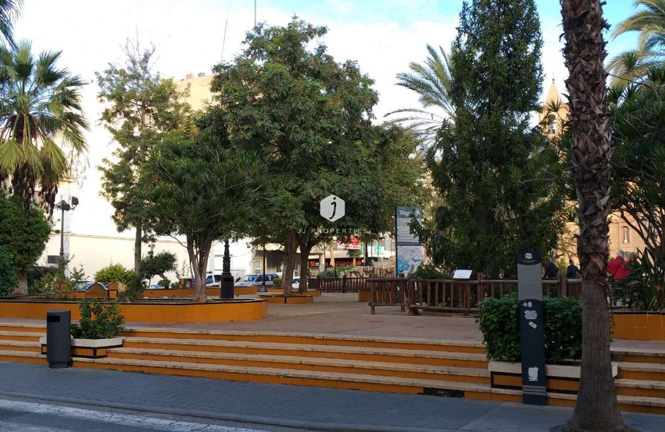 Resale - Apartment / flat -
Torrevieja - Costa Blanca