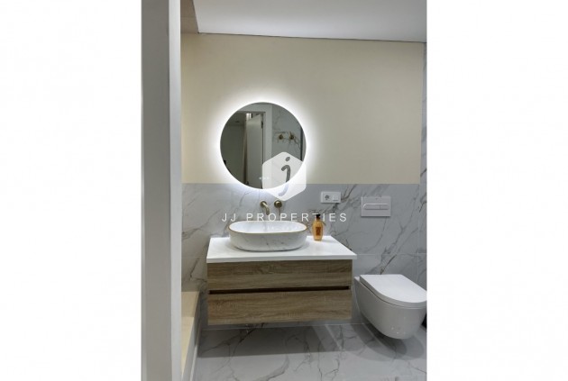 Resale - Apartment / flat -
Torrevieja - Costa Blanca