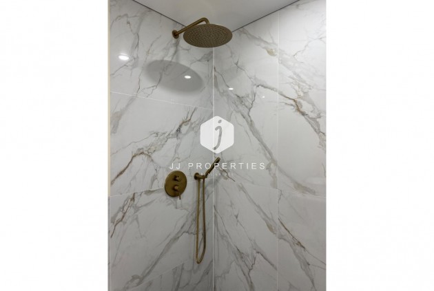 Resale - Apartment / flat -
Torrevieja - Costa Blanca