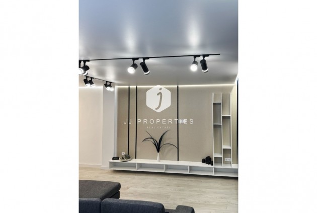 Resale - Apartment / flat -
Torrevieja - Costa Blanca