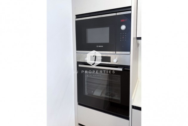 Resale - Apartment / flat -
Torrevieja - Costa Blanca