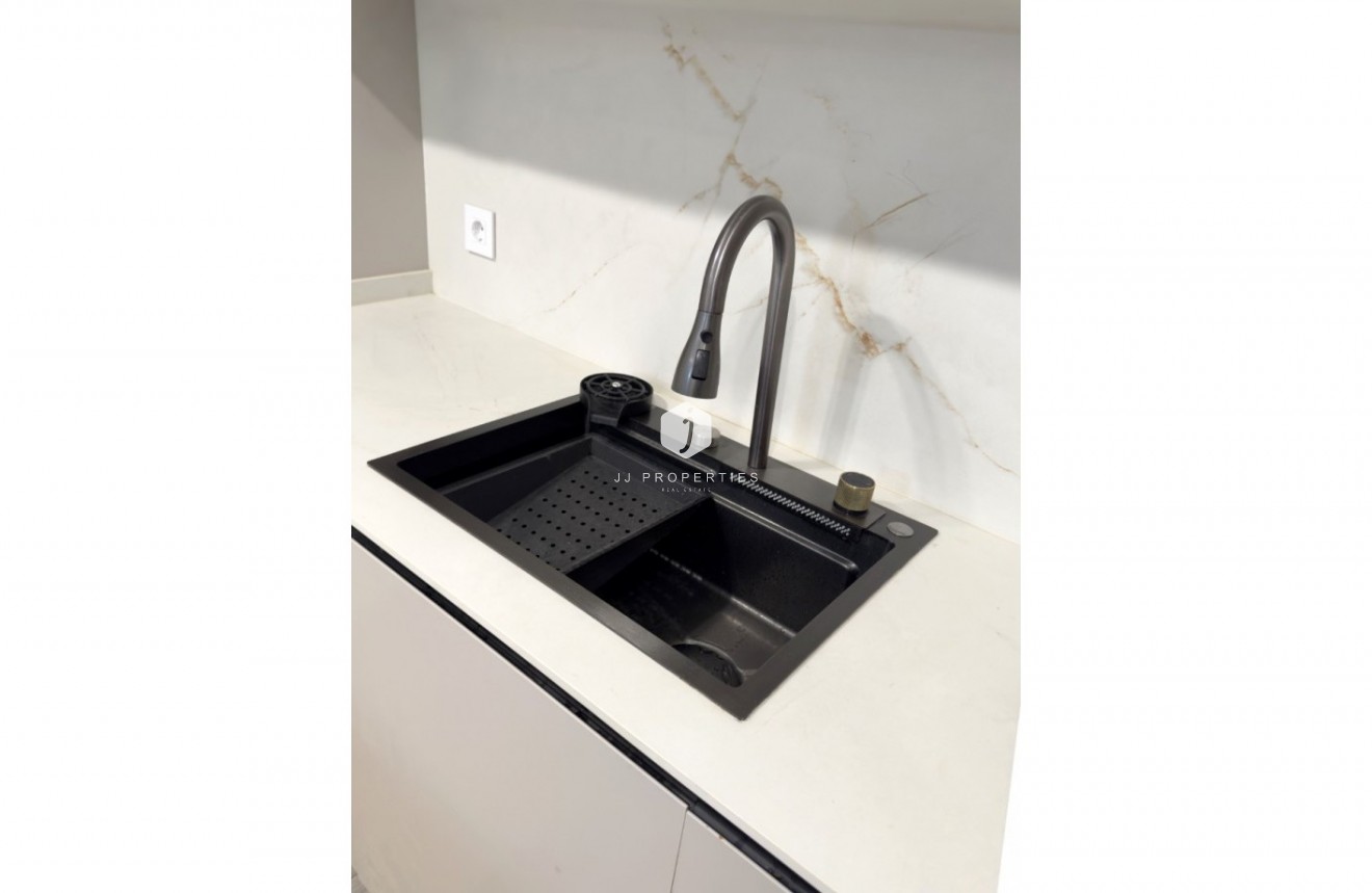 Resale - Apartment / flat -
Torrevieja - Costa Blanca