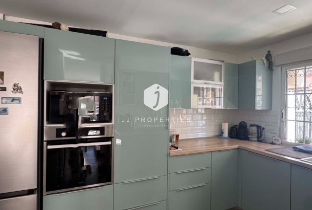 Resale - Chalet -
Orihuela Costa - Costa Blanca