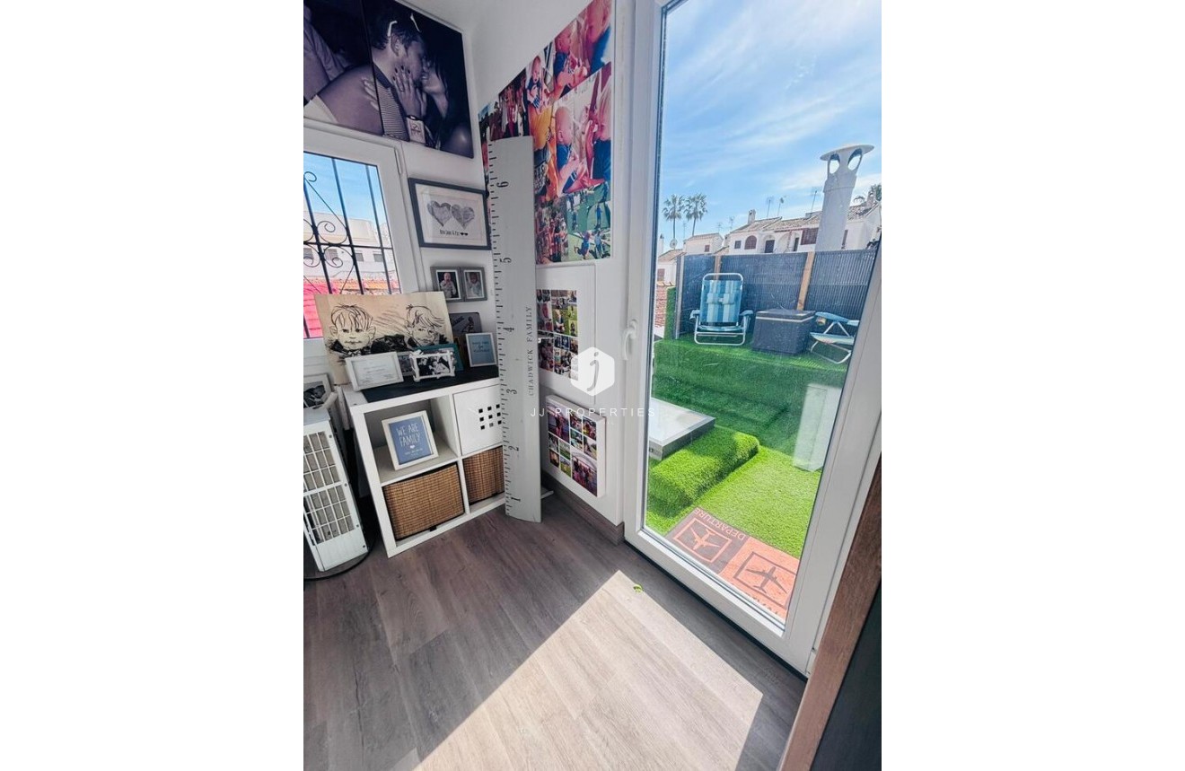 Resale - Chalet -
San Miguel de Salinas - Inland