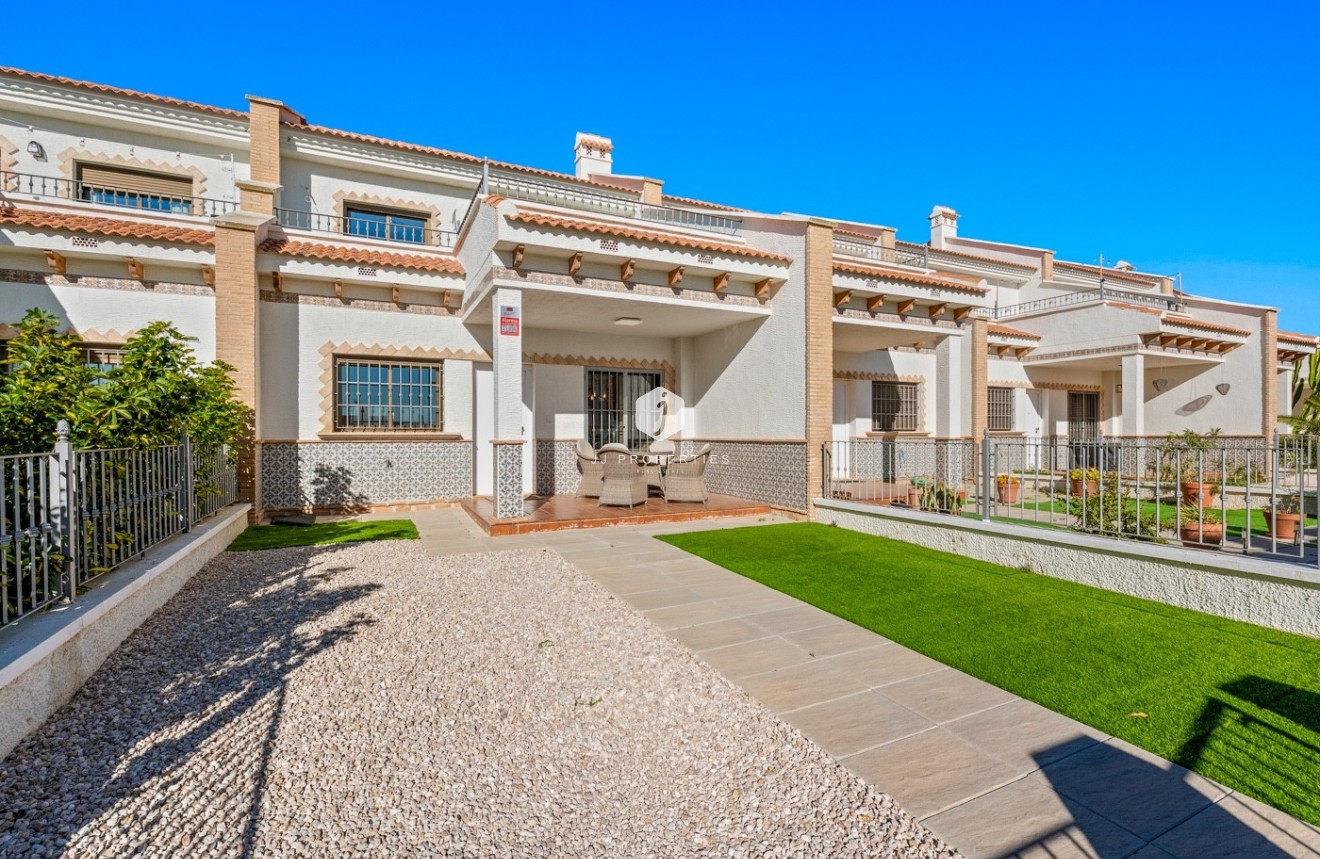 Resale - Chalet -
San Miguel de Salinas - Inland