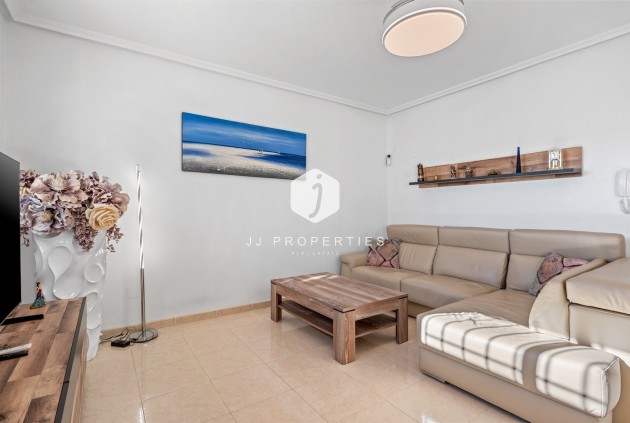 Resale - Chalet -
San Miguel de Salinas - Inland