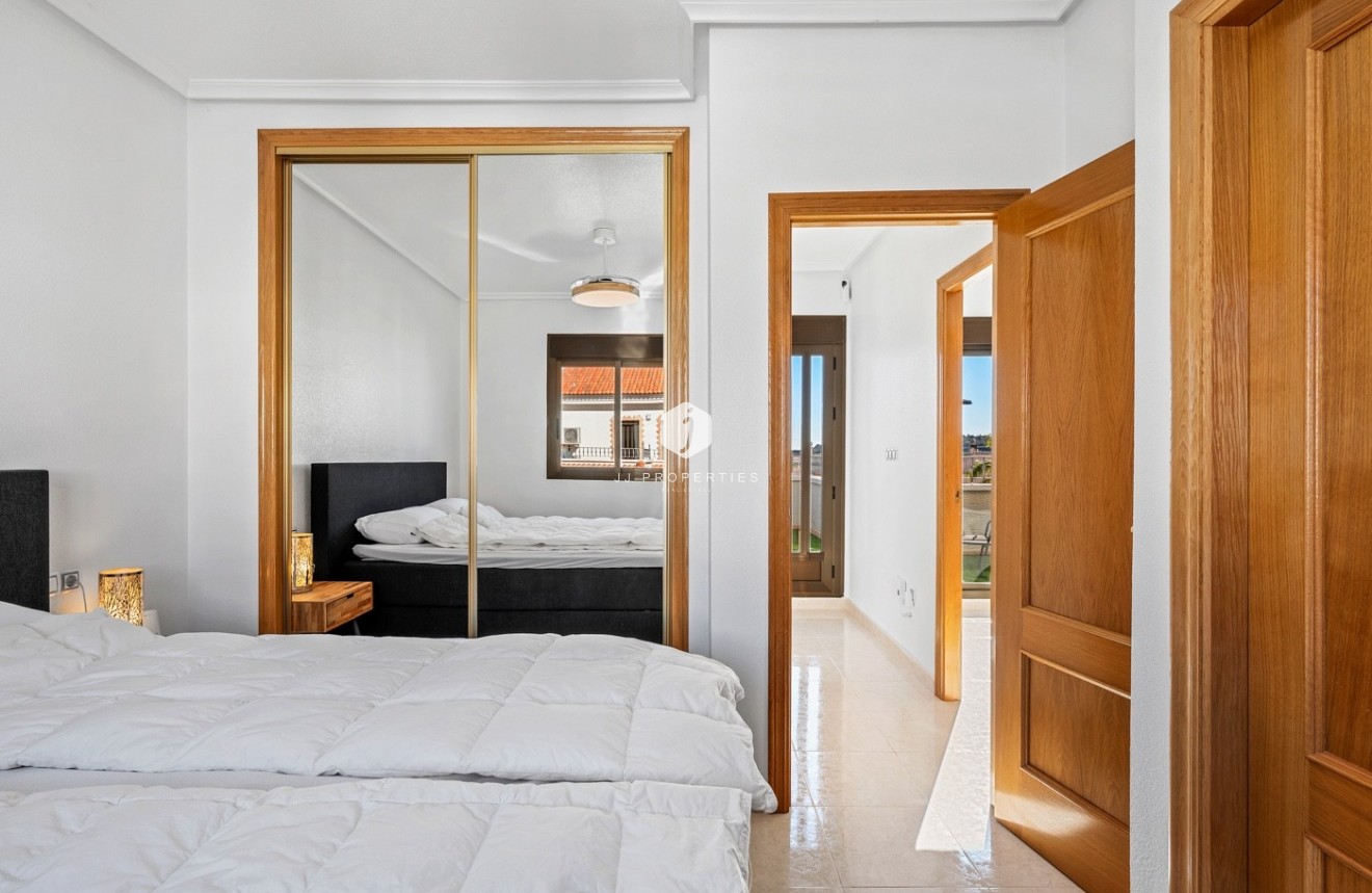 Resale - Chalet -
San Miguel de Salinas - Inland