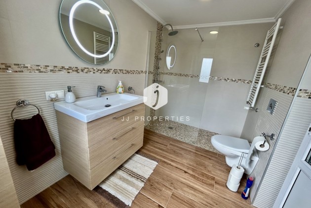 Resale - Villa -
Cabo Roig - Costa Blanca