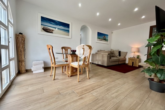 Resale - Villa -
Cabo Roig - Costa Blanca