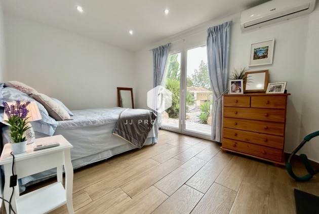 Resale - Villa -
Cabo Roig - Costa Blanca