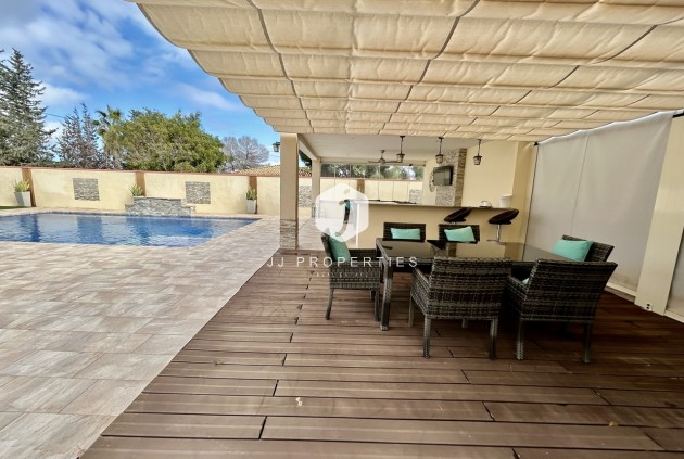 Resale - Villa -
Cabo Roig - Costa Blanca