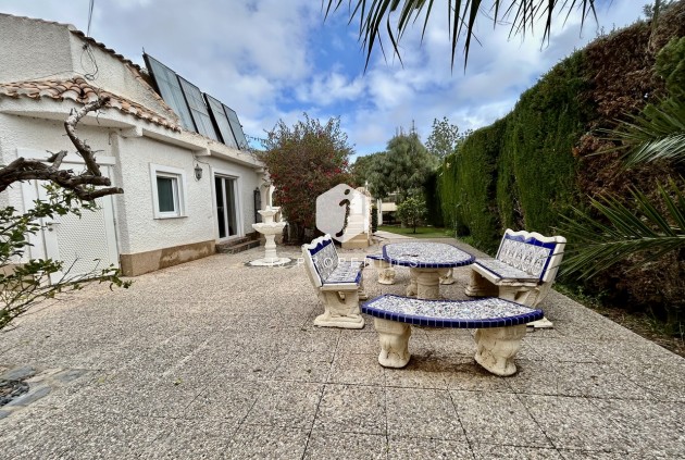 Resale - Villa -
Cabo Roig - Costa Blanca