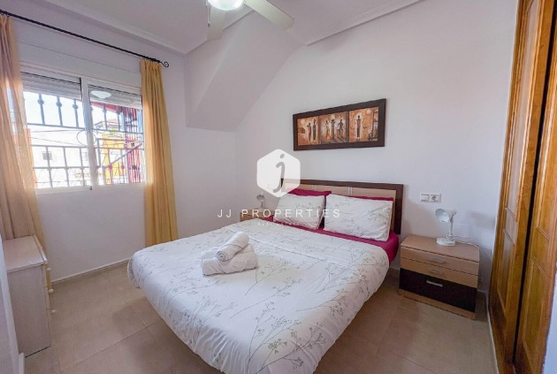 Resale - Apartment / flat -
Torrevieja - Costa Blanca