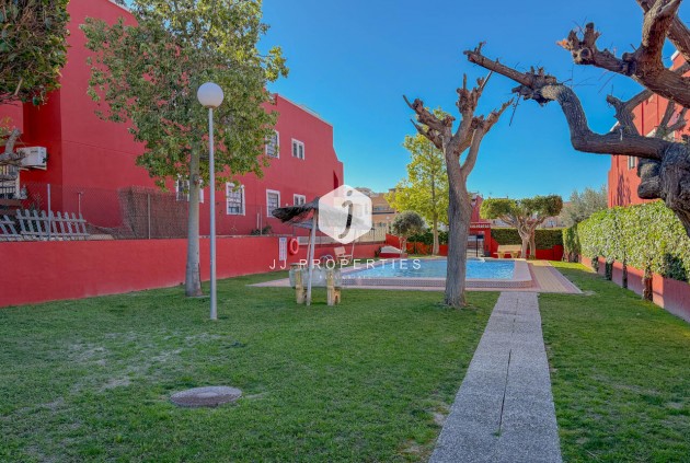 Resale - Apartment / flat -
Torrevieja - Costa Blanca