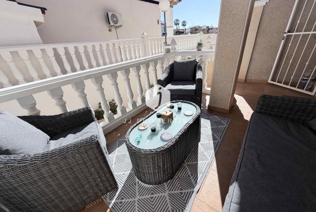 Resale - Chalet -
Orihuela Costa - Costa Blanca