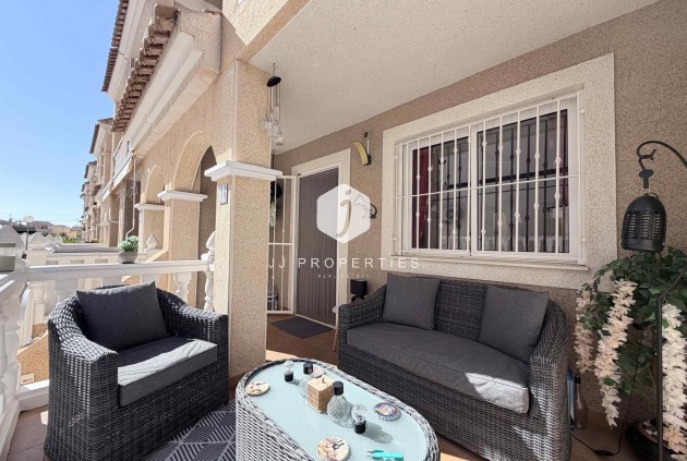 Resale - Chalet -
Orihuela Costa - Costa Blanca