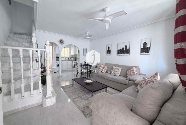 Resale - Chalet -
Orihuela Costa - Costa Blanca